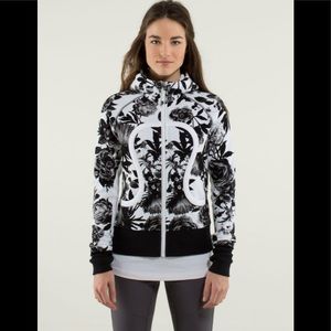 Lululemon Scuba brisk bloom floral sweatshirt
